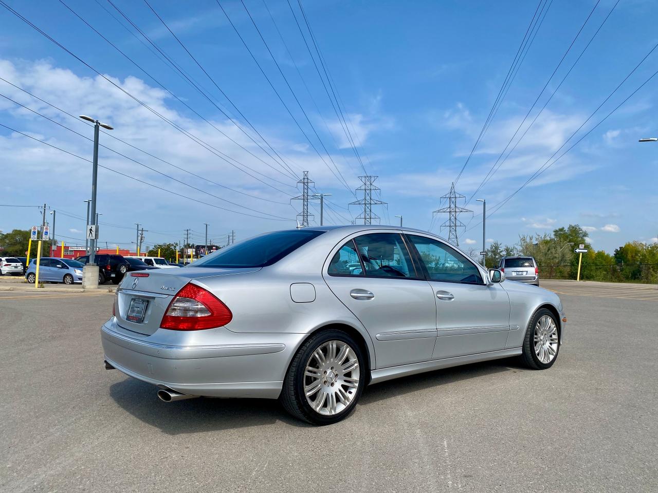 2007 Mercedes-Benz E-Class 4dr Sdn 5.5L 4MATIC*ONE OWNER*RARE* - Photo #6