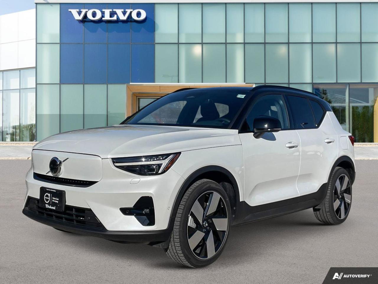 New 2024 Volvo XC40 Ultimate Up to $9,000 in incentives! for sale in Winnipeg, MB