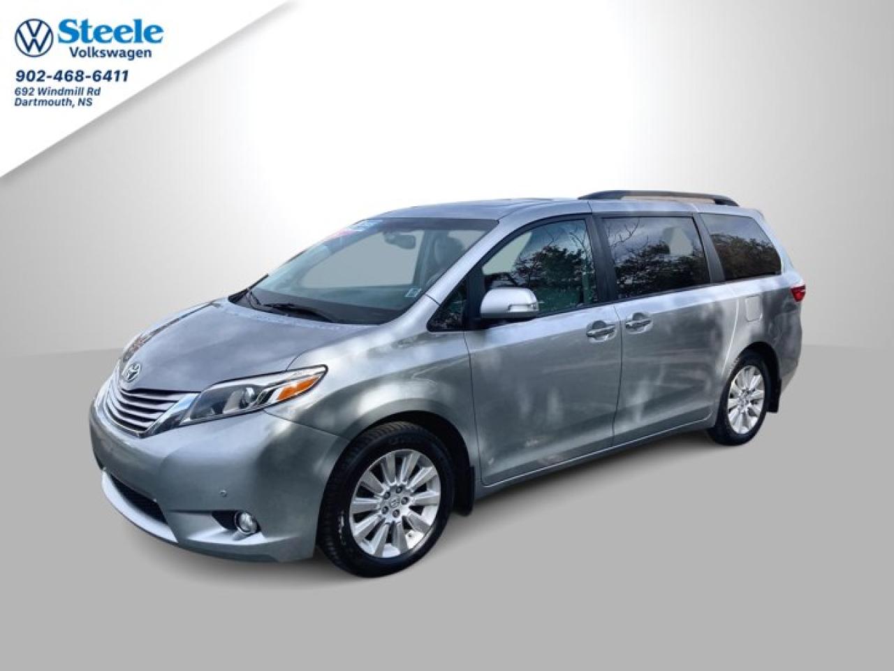 Used 2015 Toyota Sienna XLE for sale in Dartmouth, NS