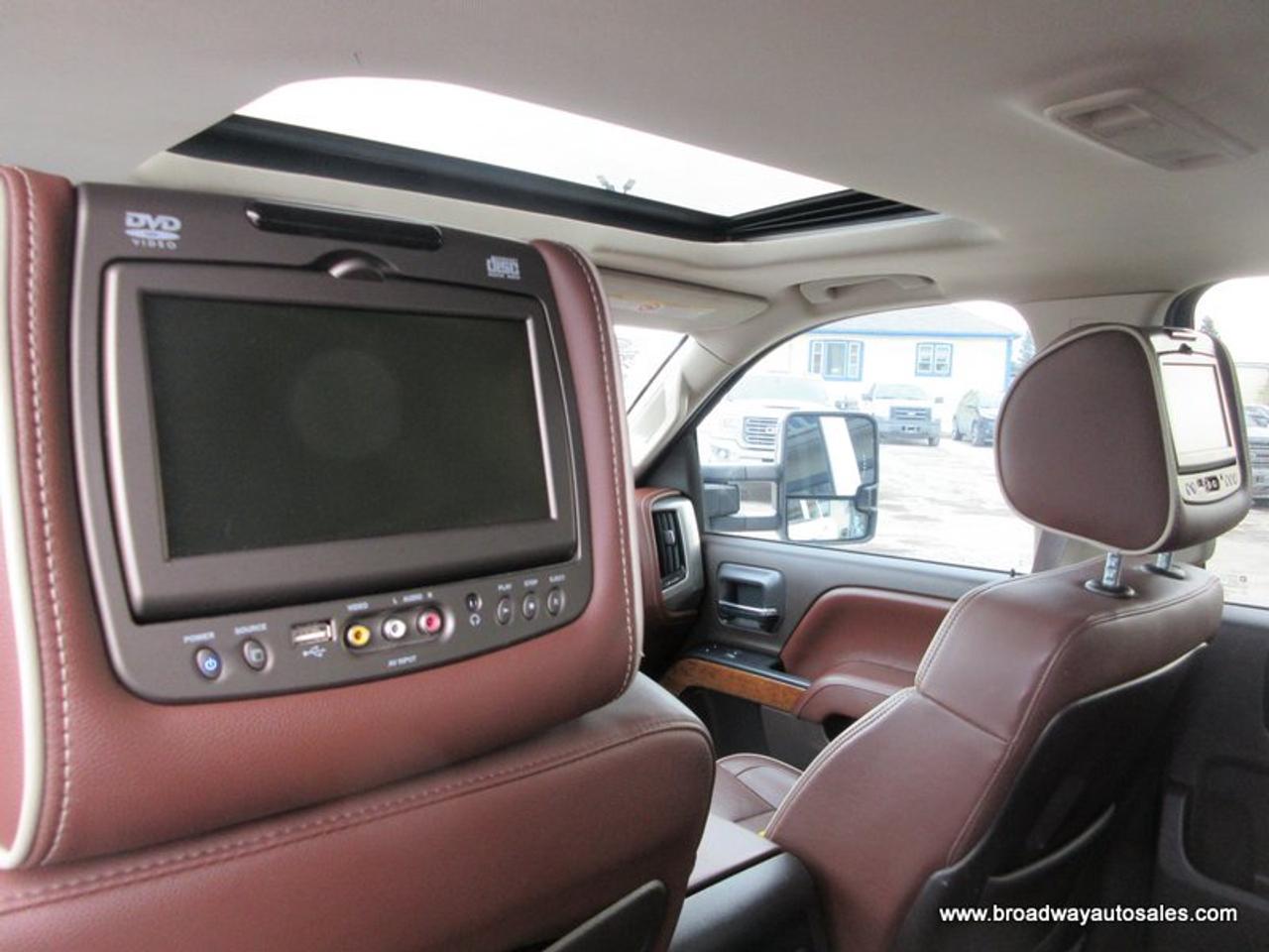 2015 Chevrolet Silverado 3500 1-TON HIGH-COUNTRY-MODEL 5 PASSENGER 6.6L - DURAMAX.. 4X4.. CREW-CAB.. 8-FOOT-DUALLY.. NAVIGATION.. POWER SUNROOF.. DVD PLAYERS.. HEATED/AC SEATS.. Photo