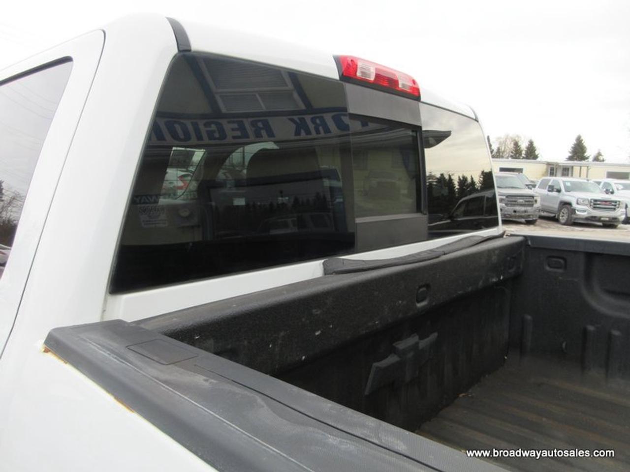 2015 Chevrolet Silverado 3500 1-TON HIGH-COUNTRY-MODEL 5 PASSENGER 6.6L - DURAMAX.. 4X4.. CREW-CAB.. 8-FOOT-DUALLY.. NAVIGATION.. POWER SUNROOF.. DVD PLAYERS.. HEATED/AC SEATS.. Photo