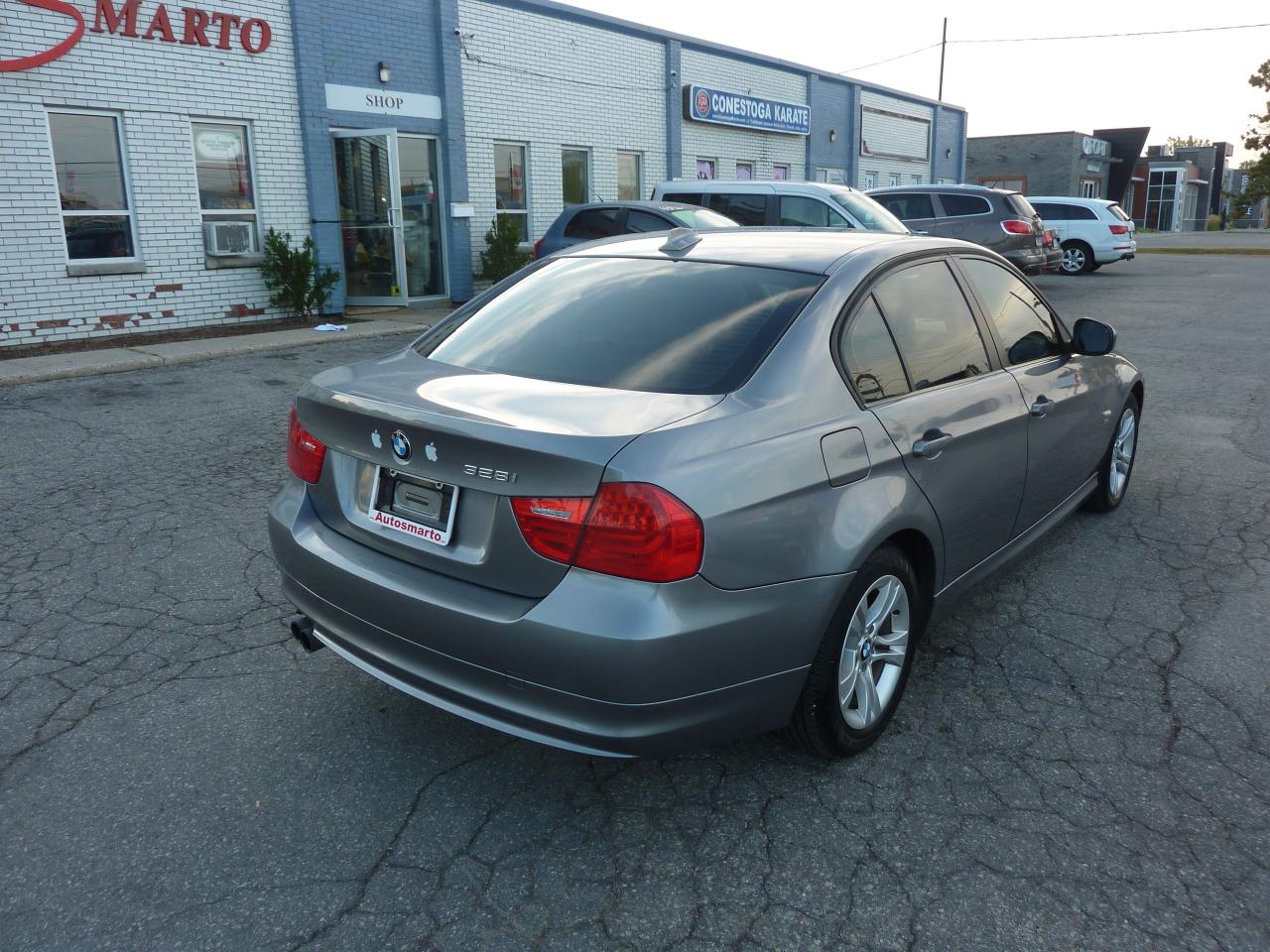 2011 BMW 3 Series 328 XI - Photo #5