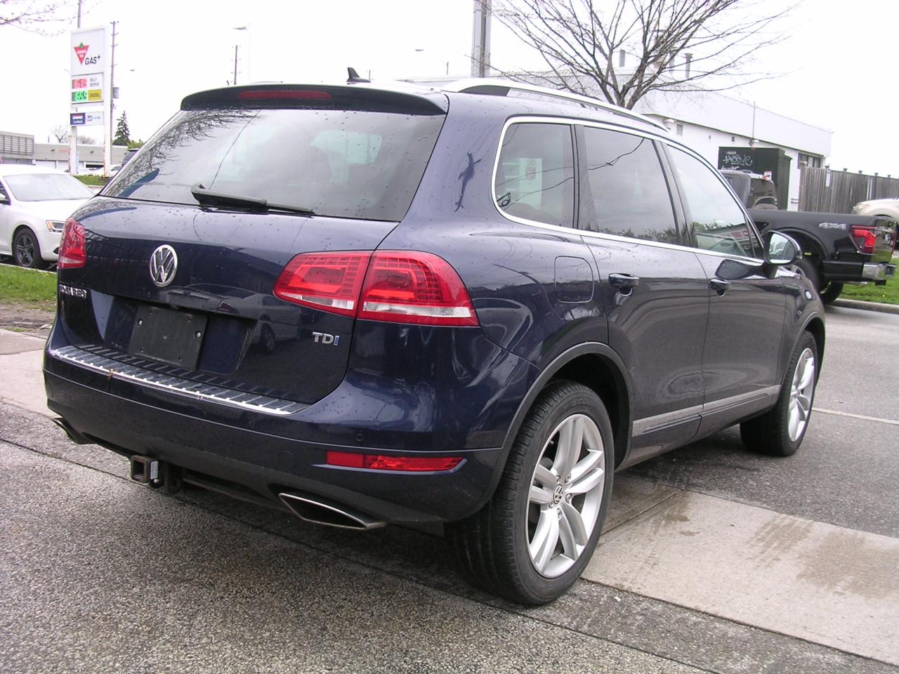 2014 Volkswagen Touareg Highline TDI - Photo #3