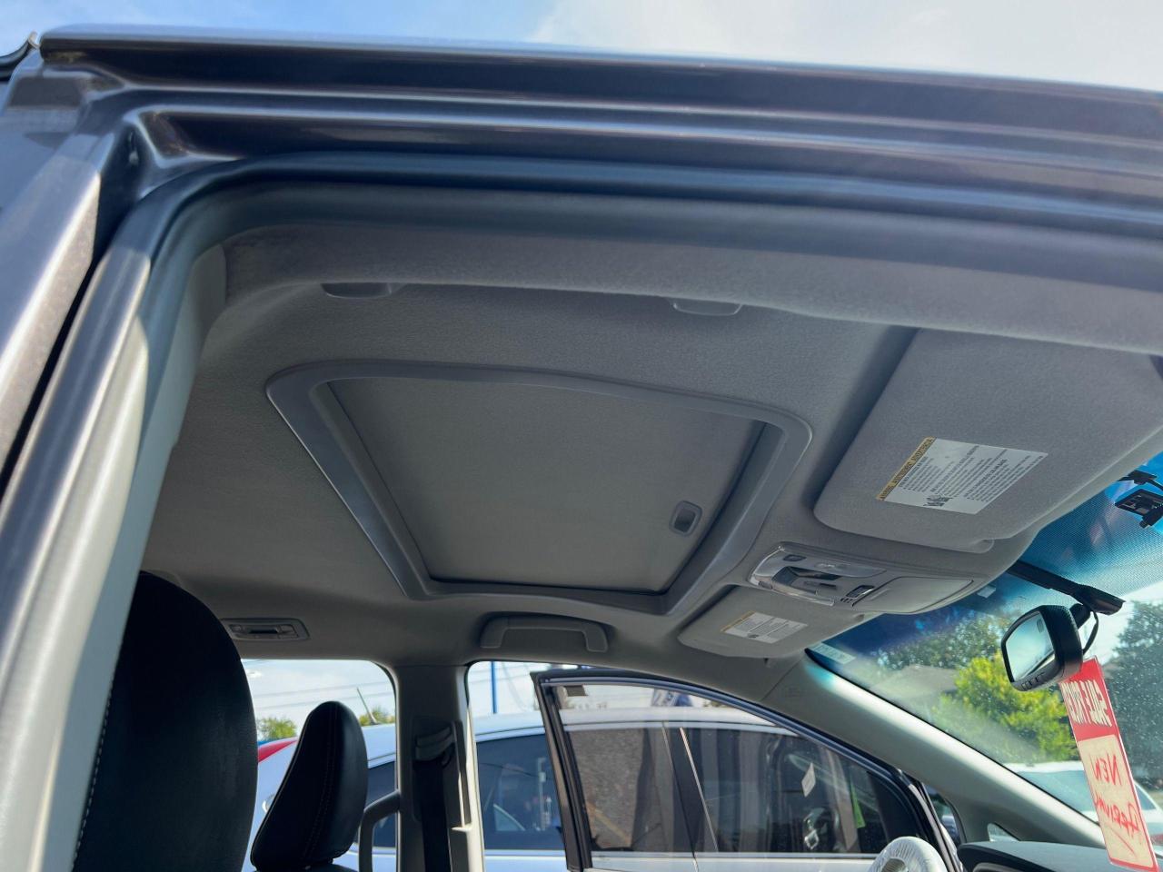2014 Toyota Sienna SE - Photo #14