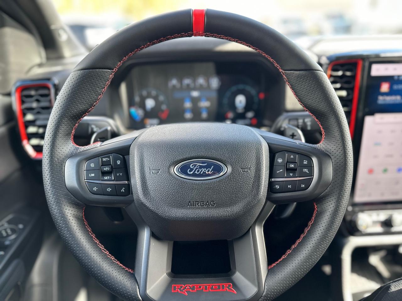 2024 Ford Ranger Raptor 4WD SuperCrew 5' Box Photo5