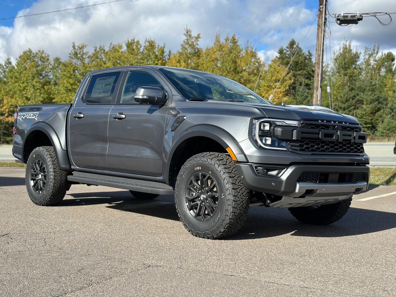 2024 Ford Ranger Raptor 4WD SuperCrew 5' Box Photo5