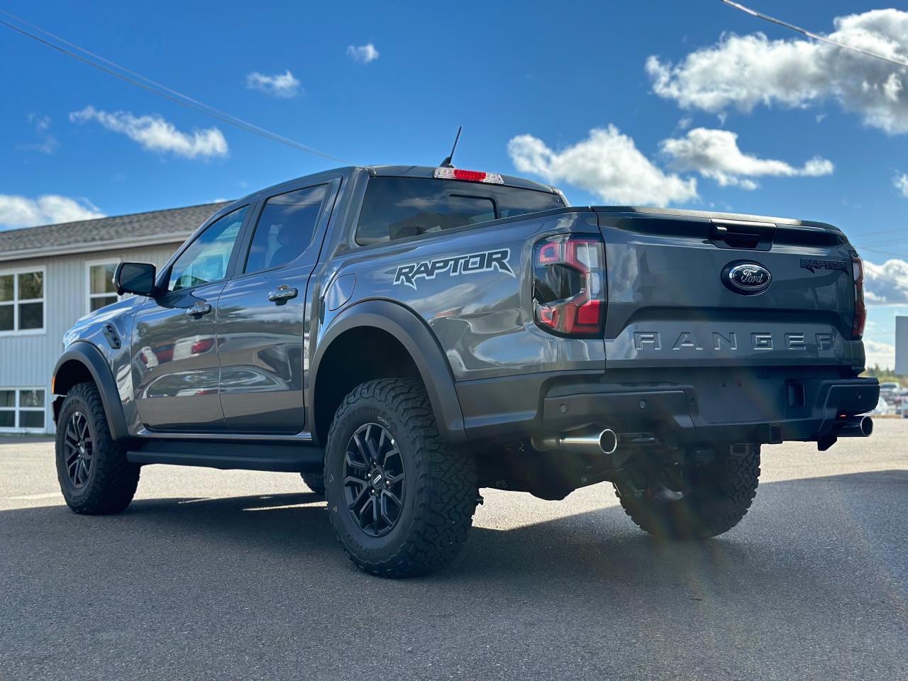 2024 Ford Ranger Raptor 4WD SuperCrew 5' Box Photo4