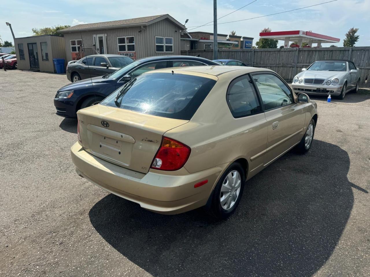 2003 Hyundai Accent COUPE, UNDERCOATED, AUTO, ONLY 101KMS, CERTIFIED - Photo #5