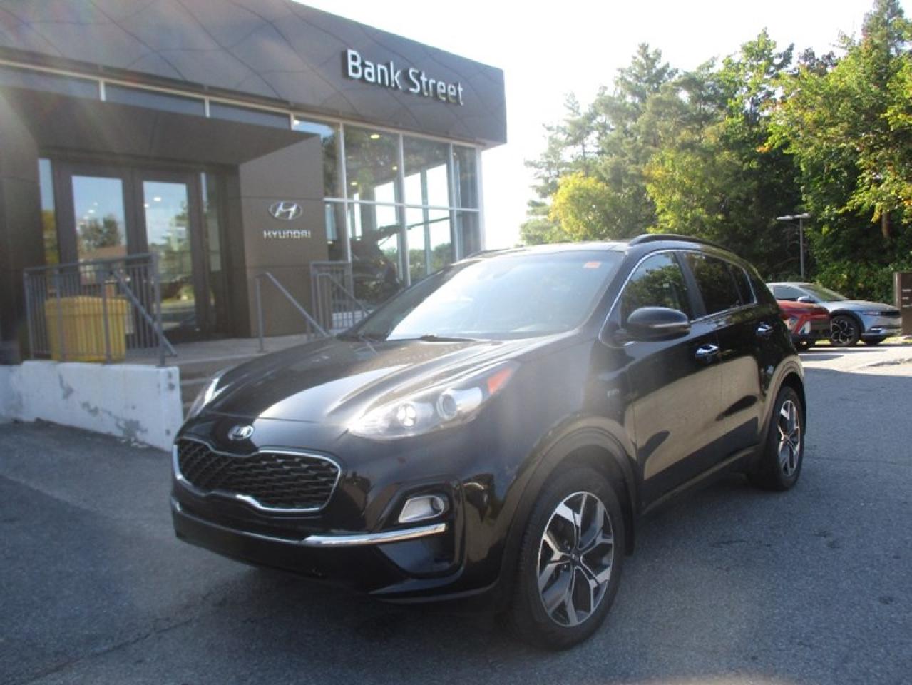 Used 2020 Kia Sportage EX Premium AWD *Ltd Avail* for sale in Ottawa, ON