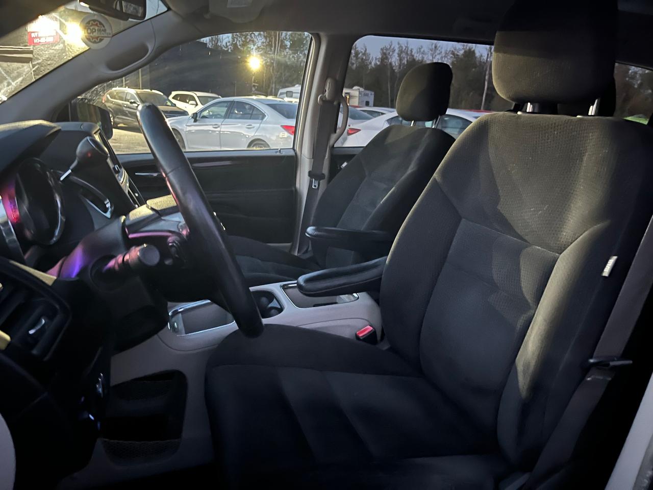2016 Dodge Grand Caravan 4dr Wgn Crew - Photo #9