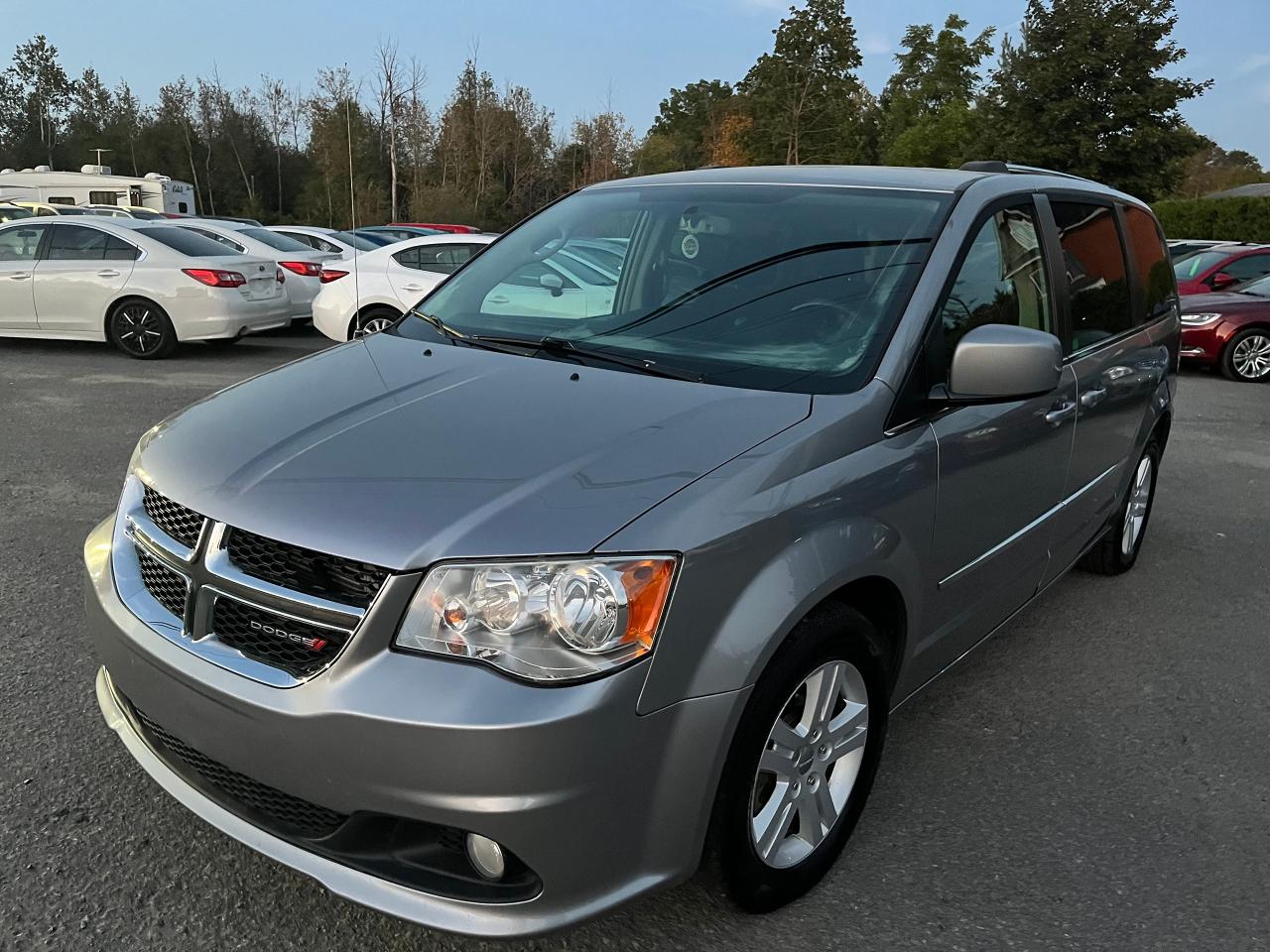 2016 Dodge Grand Caravan 4dr Wgn Crew - Photo #3