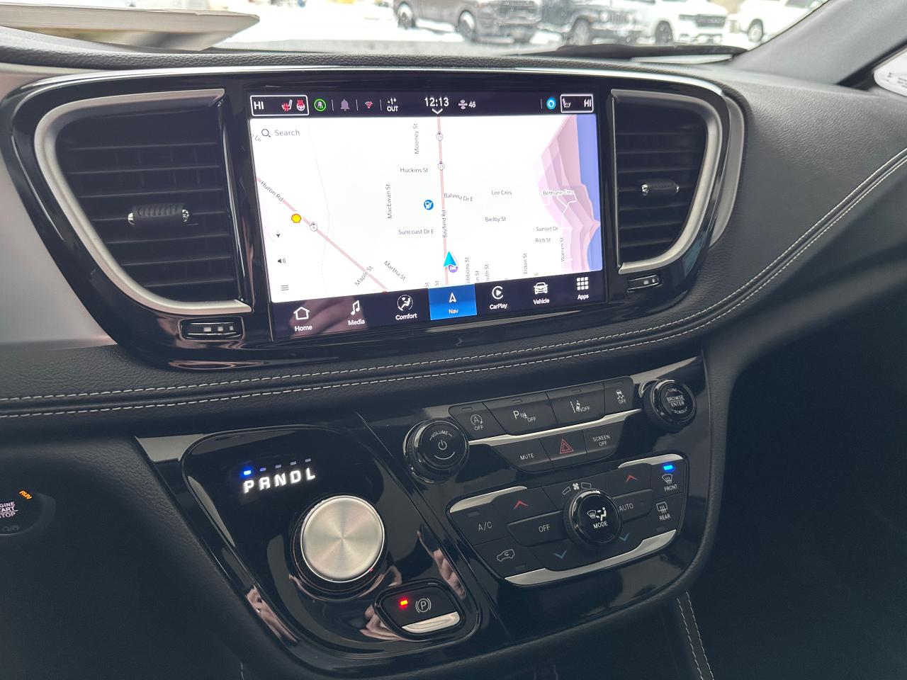 2025 Chrysler Pacifica Limited Photo