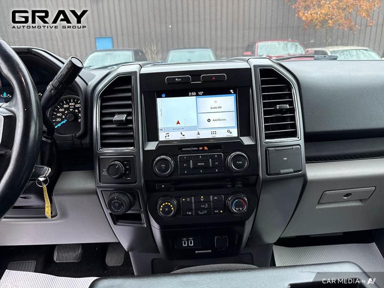 2017 Ford F-150 XLT/5L V8/CREW/4x4 - Photo #14