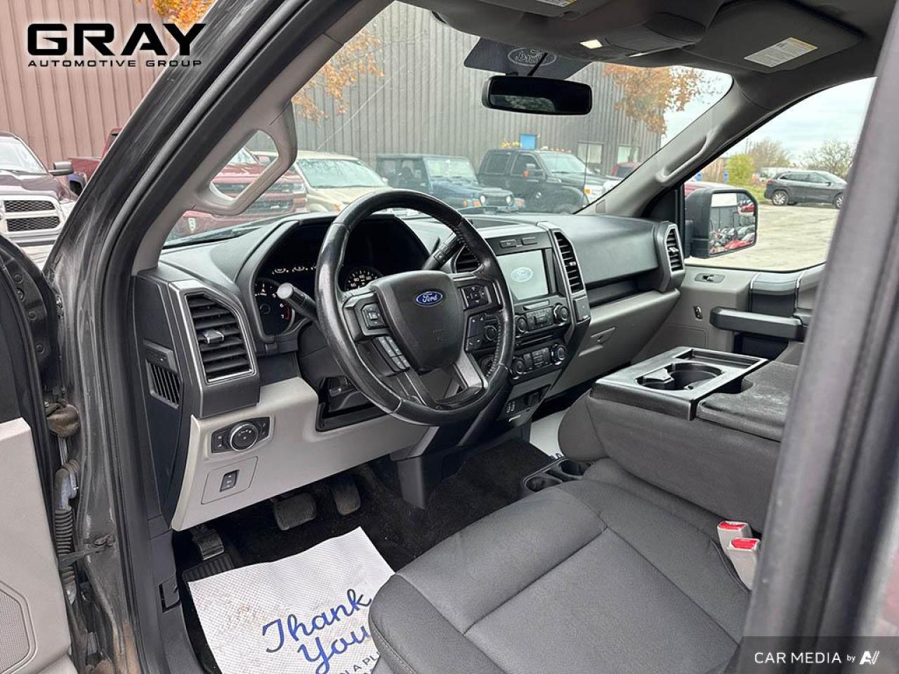2017 Ford F-150 XLT/5L V8/CREW/4x4 - Photo #9