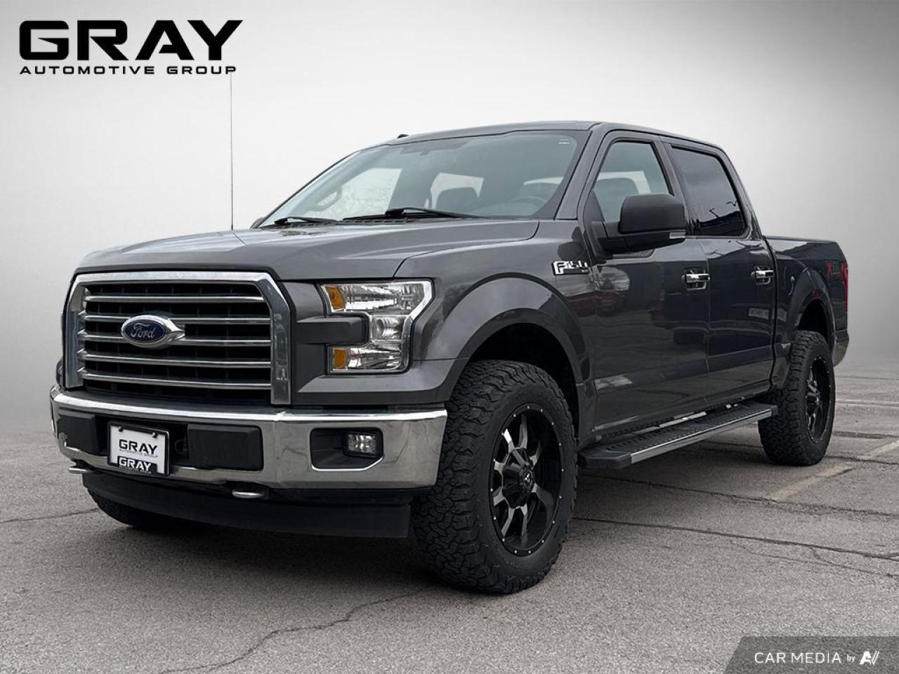 Used 2017 Ford F-150 XLT/5L V8/CREW/4x4 for sale in Burlington, ON