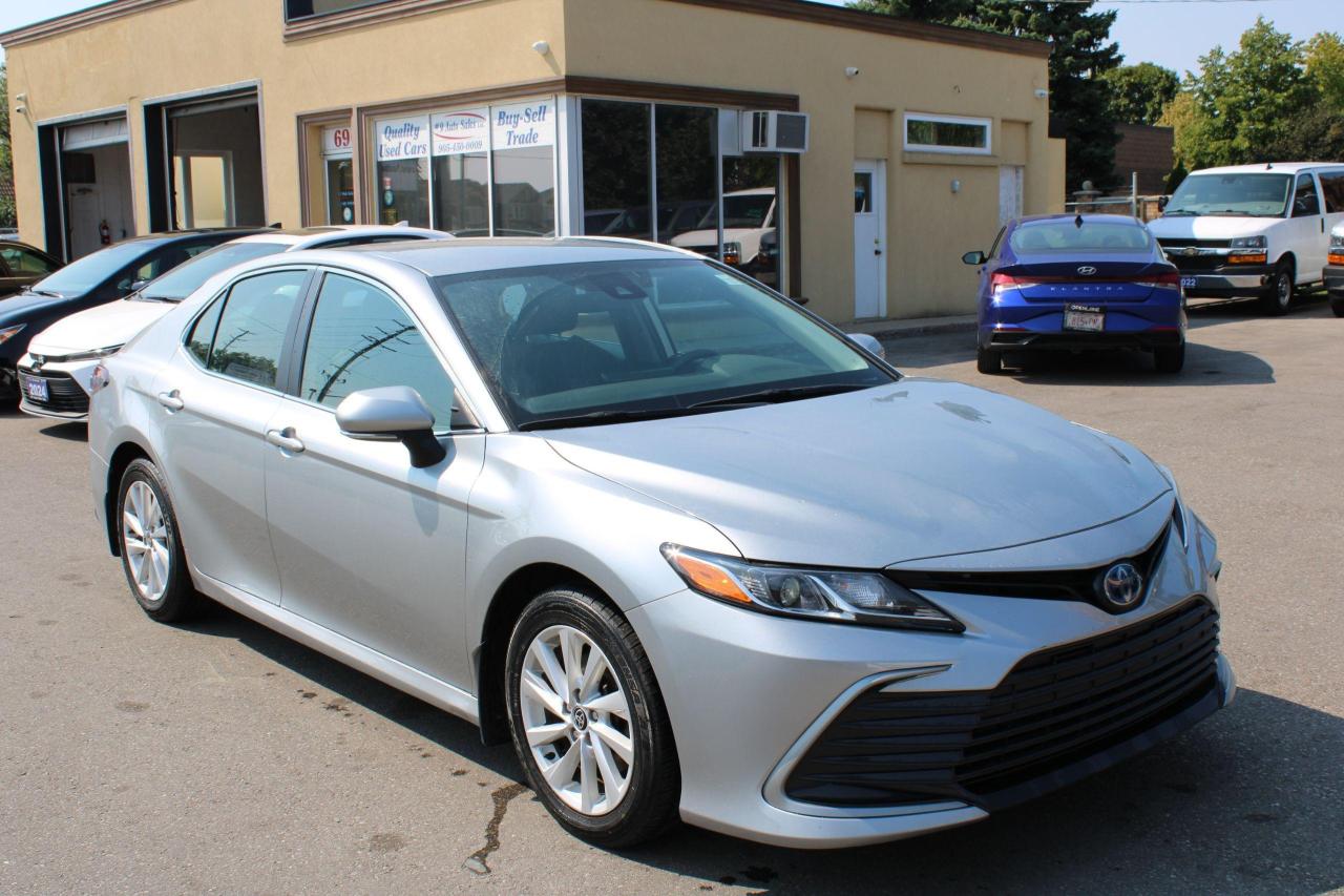 Used 2022 Toyota Camry HYBRID LE Auto for sale in Brampton, ON