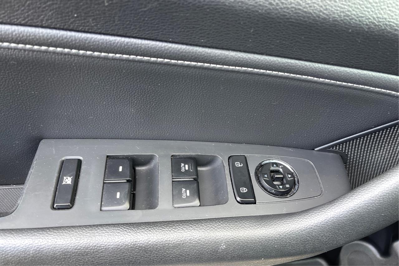 2015 Hyundai Sonata Sport 2.0T Utltimate Package - Photo #19
