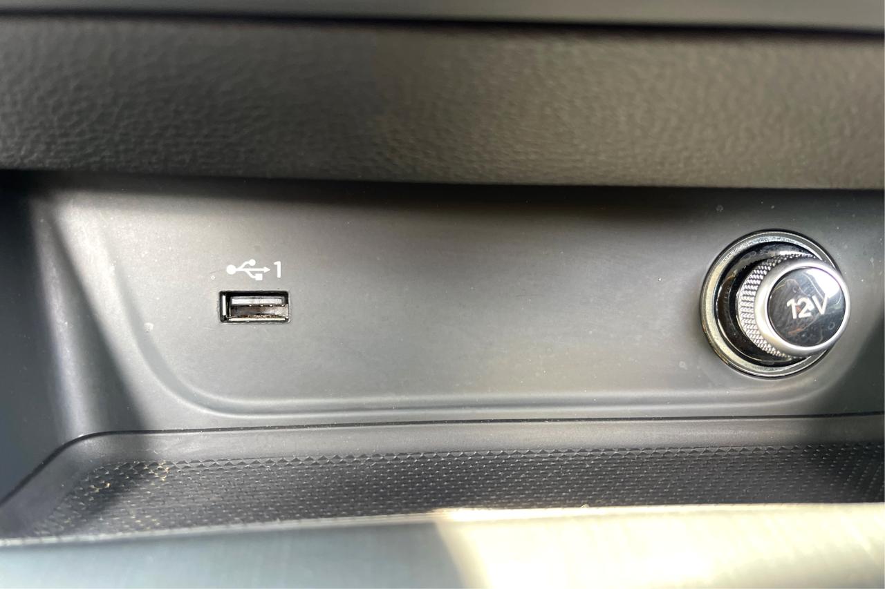 2018 Audi A4 Quattro Progressive - Photo #32