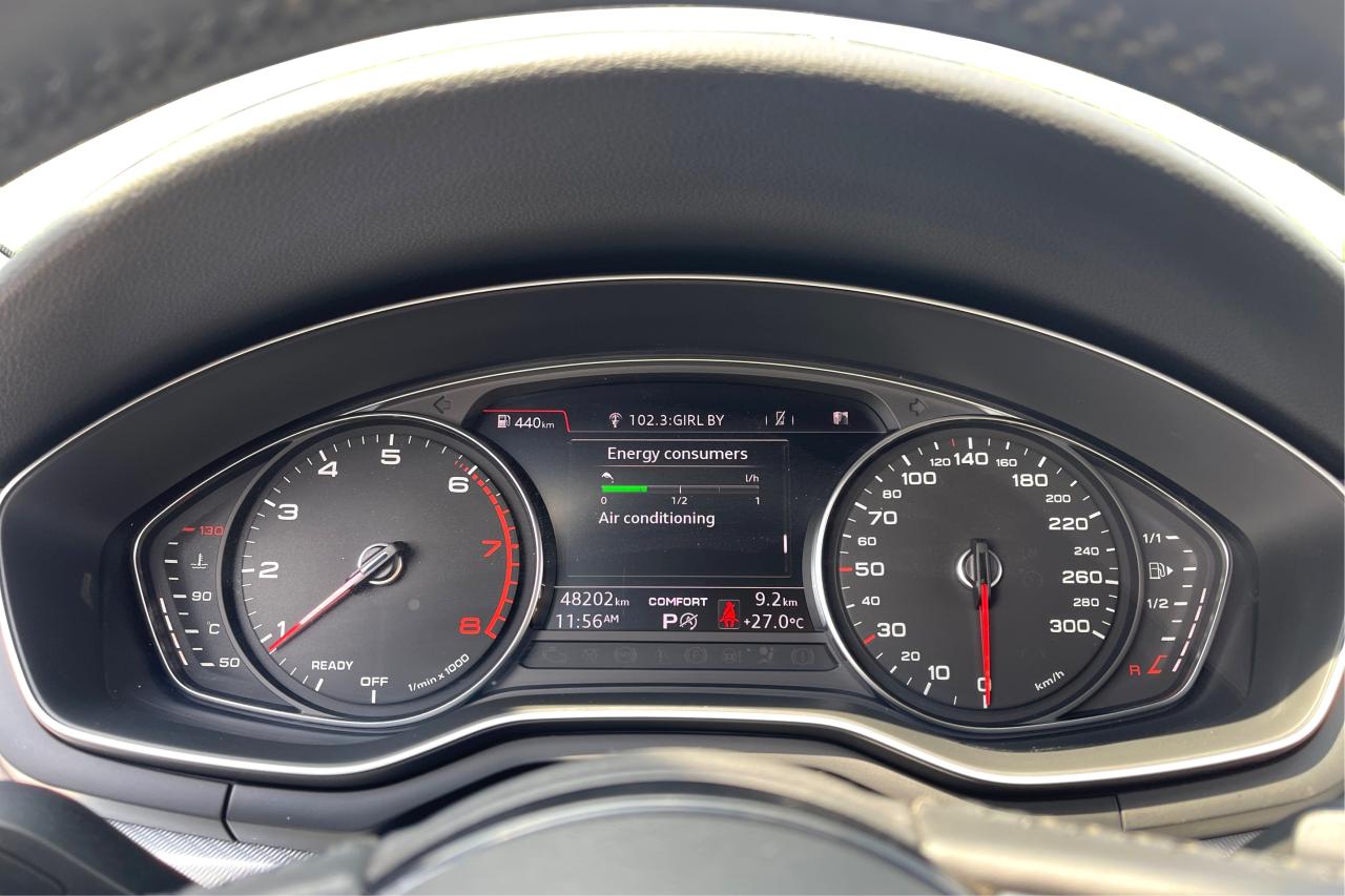 2018 Audi A4 Quattro Progressive - Photo #17