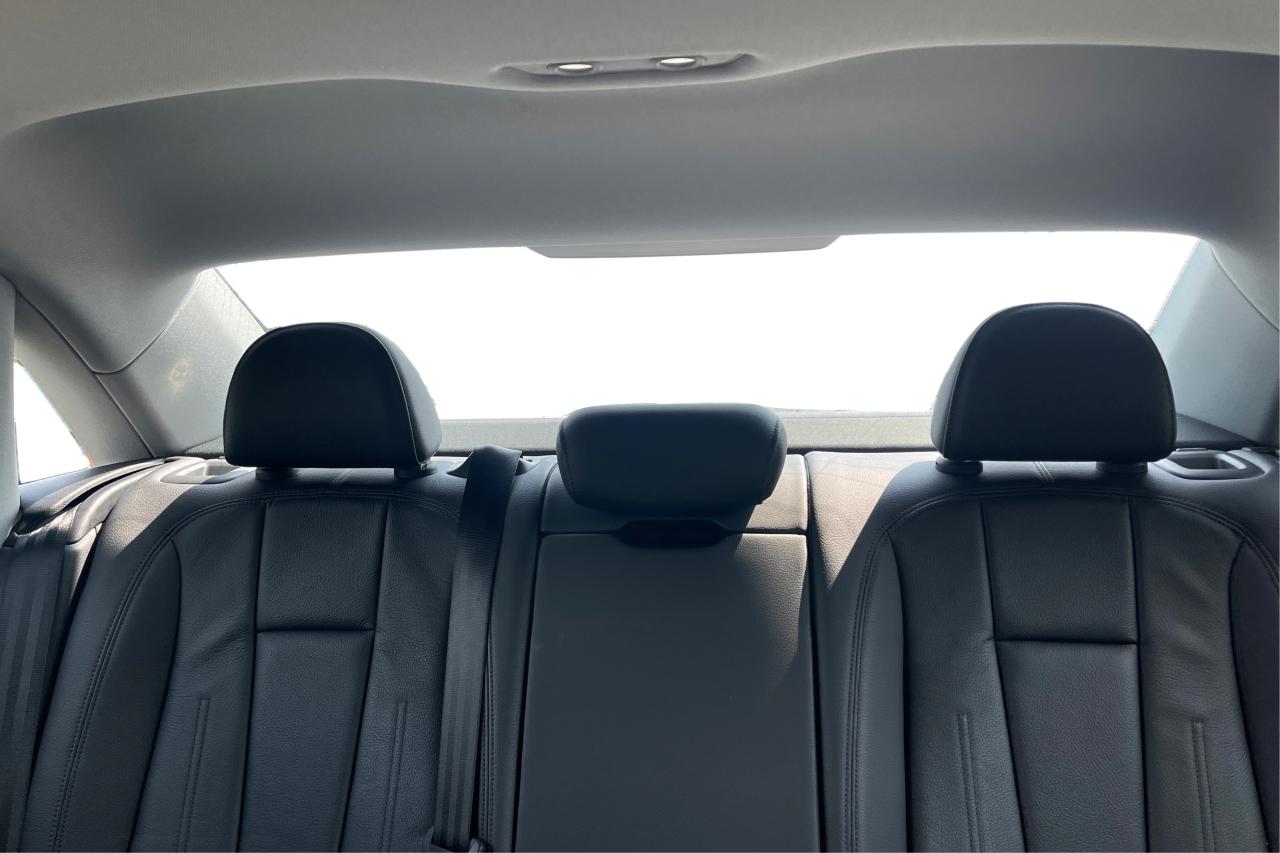 2018 Audi A4 Quattro Progressive - Photo #15