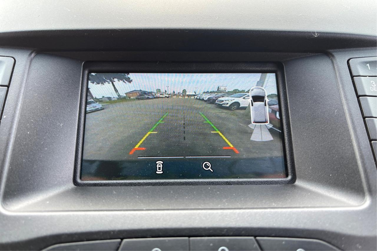 2017 Ford Edge SEL - Photo #22