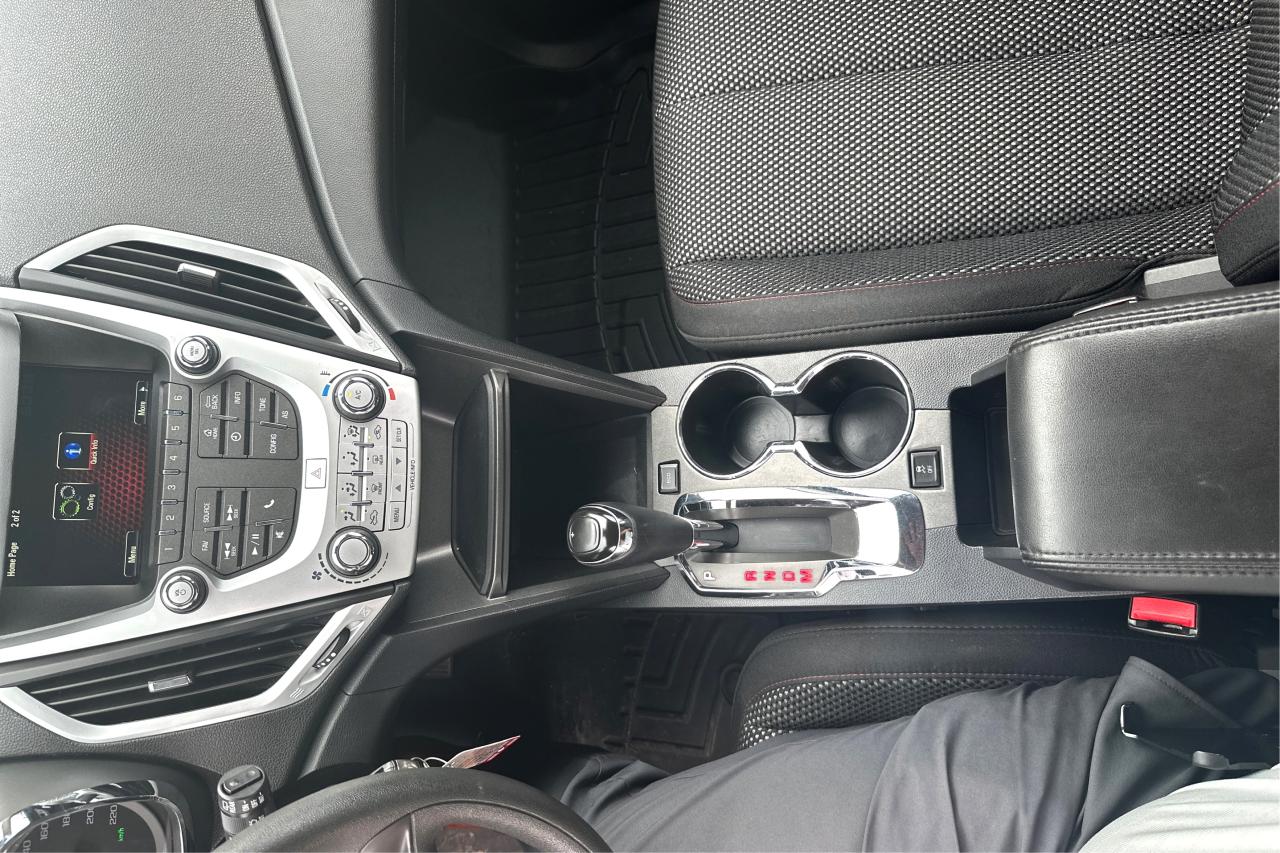 2017 GMC Terrain SLE - Photo #15