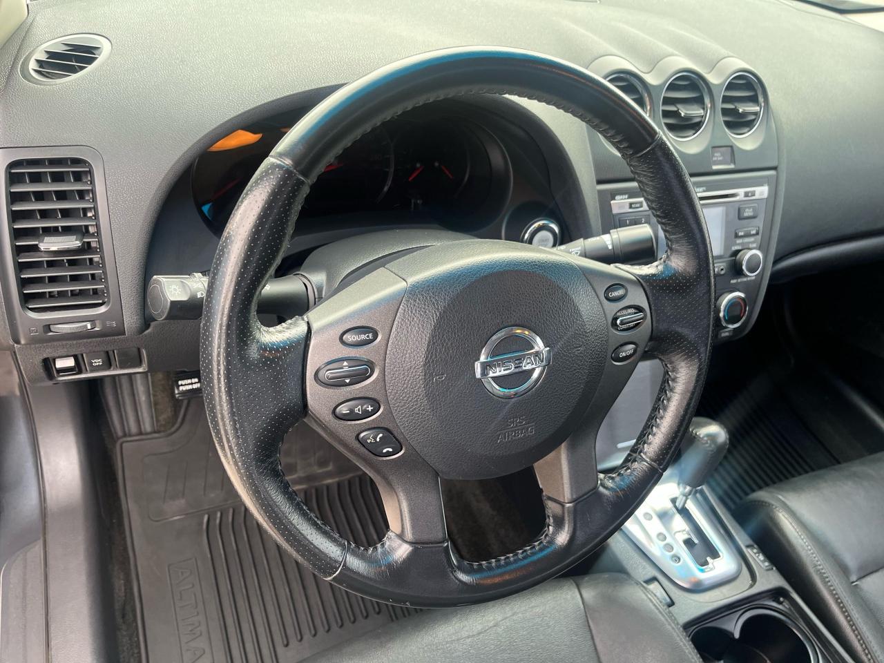 2010 Nissan Altima 2.5 S - Photo #9