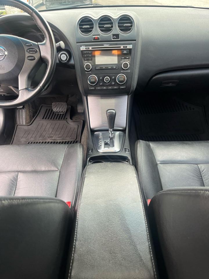 2010 Nissan Altima 2.5 S - Photo #14