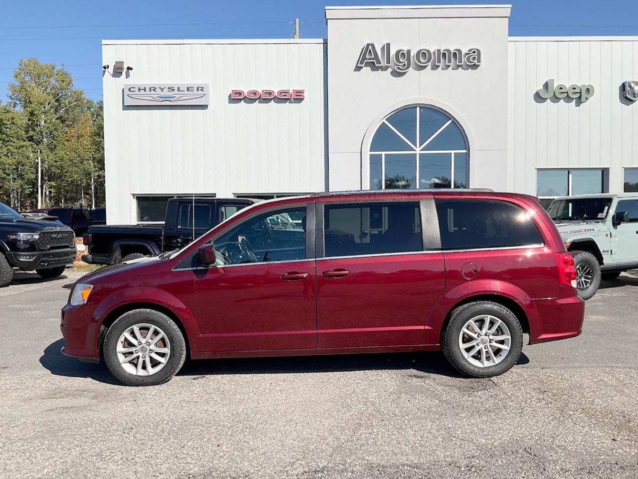 2019 Dodge Grand Caravan  Photo2