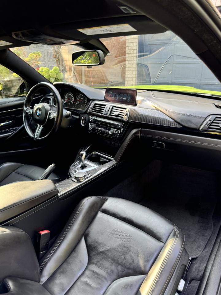 2017 BMW M4 ULTIMATE/COMPETITION PKG| CLEAN CARPROOF | CARBON PKG| HEADS UP DISPLAY|M SPORT SEATS - Photo #14