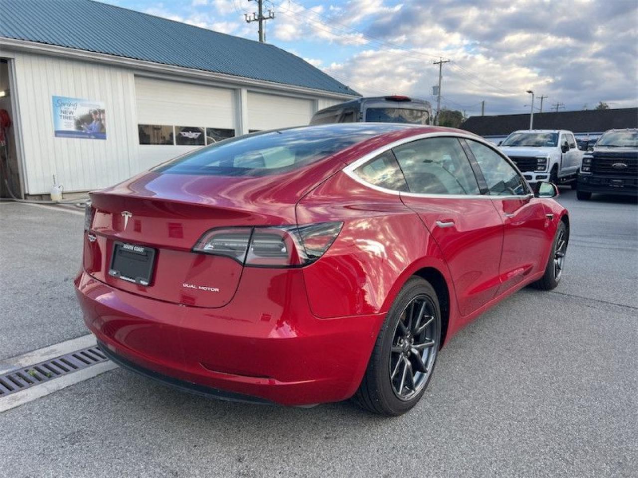 2019 Tesla Model 3 LONG RANGE  - Low Mileage Photo4