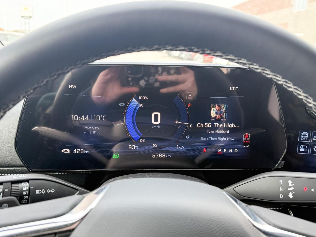 2025 Chevrolet Blazer EV LT FULLY ELECTRIC WITH REMOTE START/ENTRY, HEATED SEATS, HEATED STEERING WHEEL, POWER LIFTGATE, HD SURROUND VISION Photo