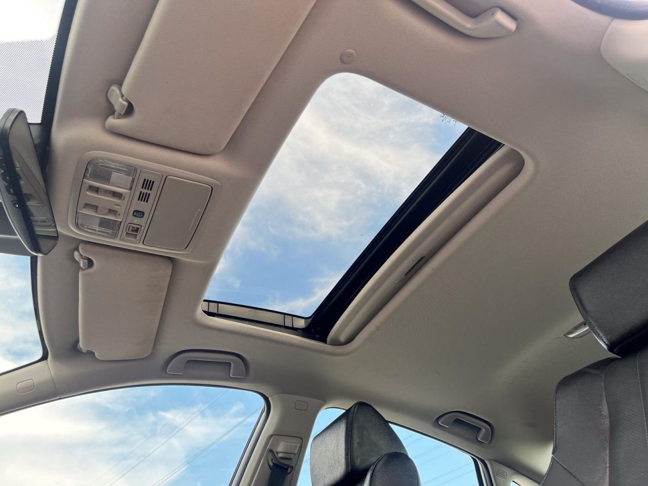 2019 Honda Accord Touring 2.0T 10A - Photo #19