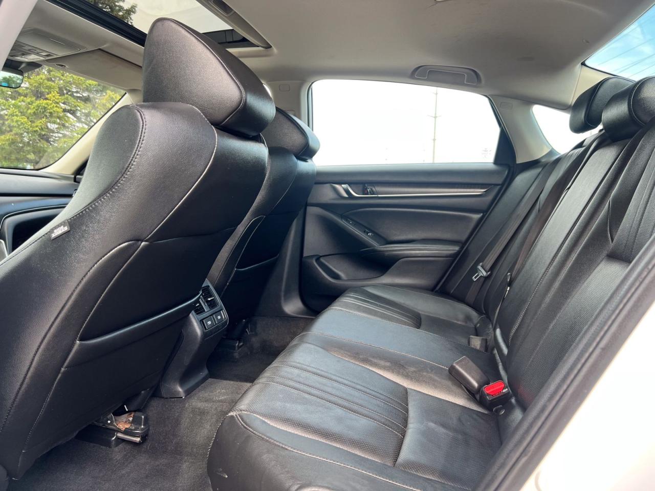 2019 Honda Accord Touring 2.0T 10A - Photo #20