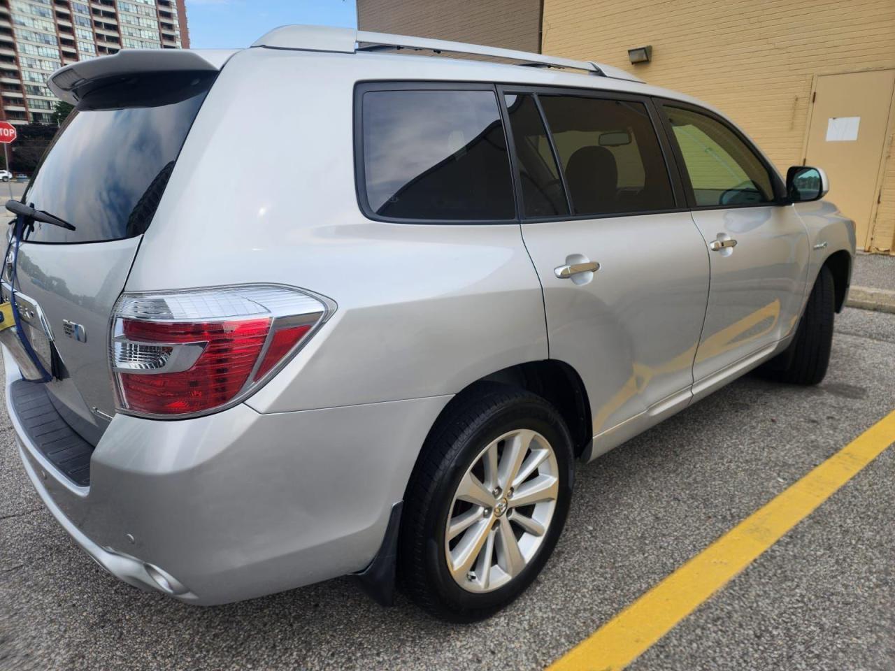 2008 Toyota Highlander Hybrid 4WD 4dr Limited Photo3