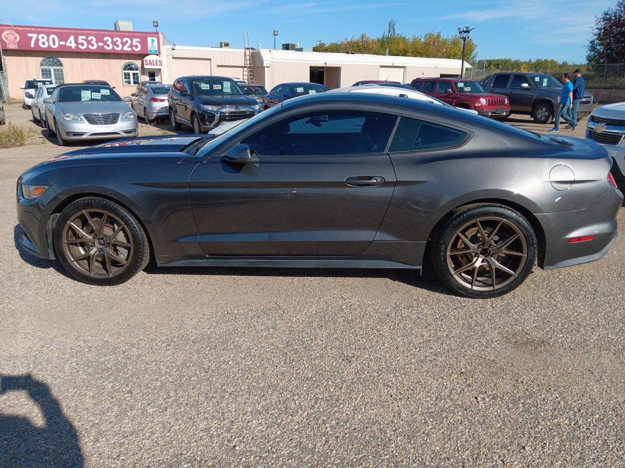 2015 Ford Mustang Premium, Lthr, Nav, Bu Cam, Shaker Sound, Htd cool - Photo #4