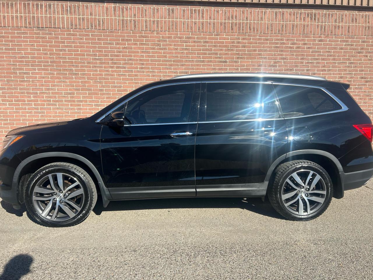 2018 Honda Pilot Touring - Photo #3