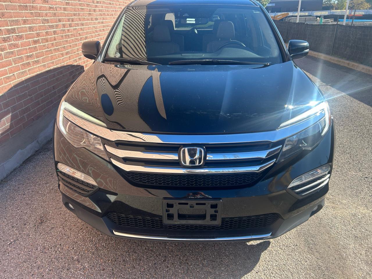 2018 Honda Pilot Touring - Photo #4