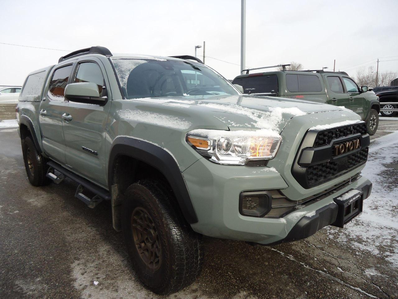 Used 2023 Toyota Tacoma 4x4 Double Cab Auto SB for sale in Toronto, ON