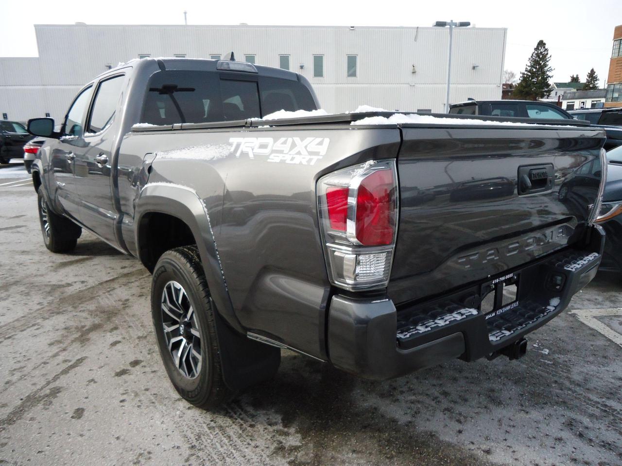 2022 Toyota Tacoma 4x4 Double Cab Auto TRD SPORT - Photo #4