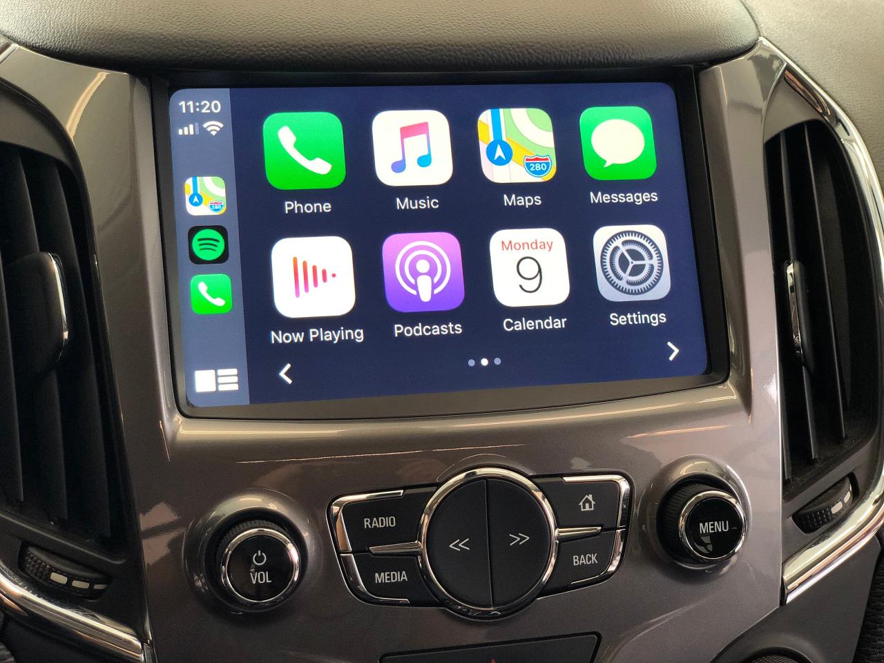 2017 Chevrolet Cruze LT+Roof+ApplePlay+New Tires+Wheels+Remote Start+ Photo93