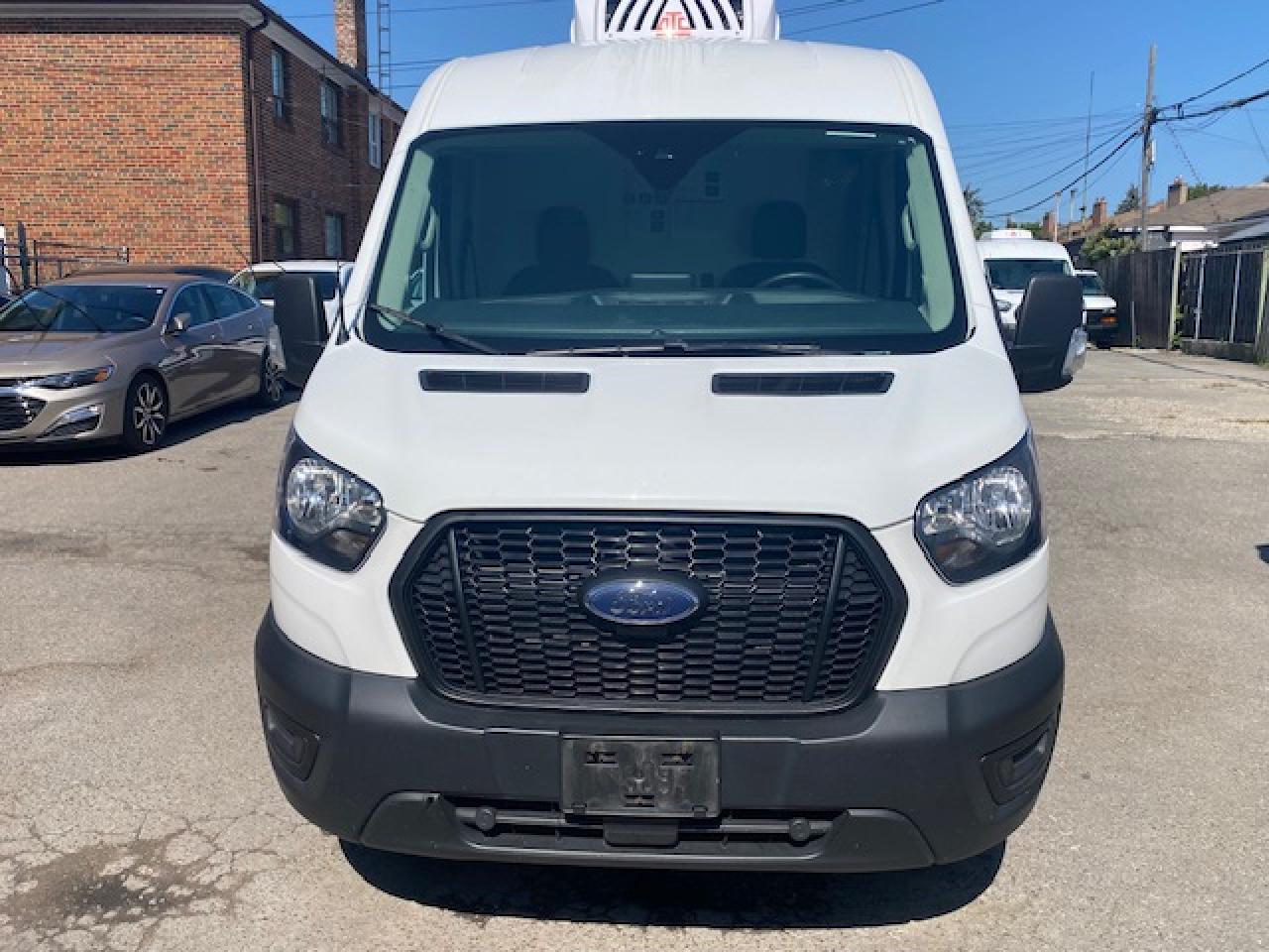 2021 Ford Transit 250 Refrigerated Van Photo2