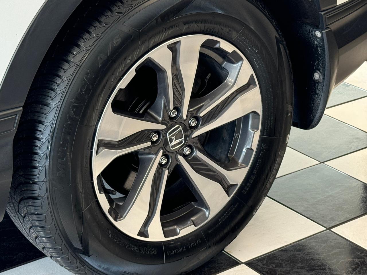 2019 Honda CR-V LX AWD LIKE NEW+New Tires+Honda Sense+CLEAN CARFAX Photo50