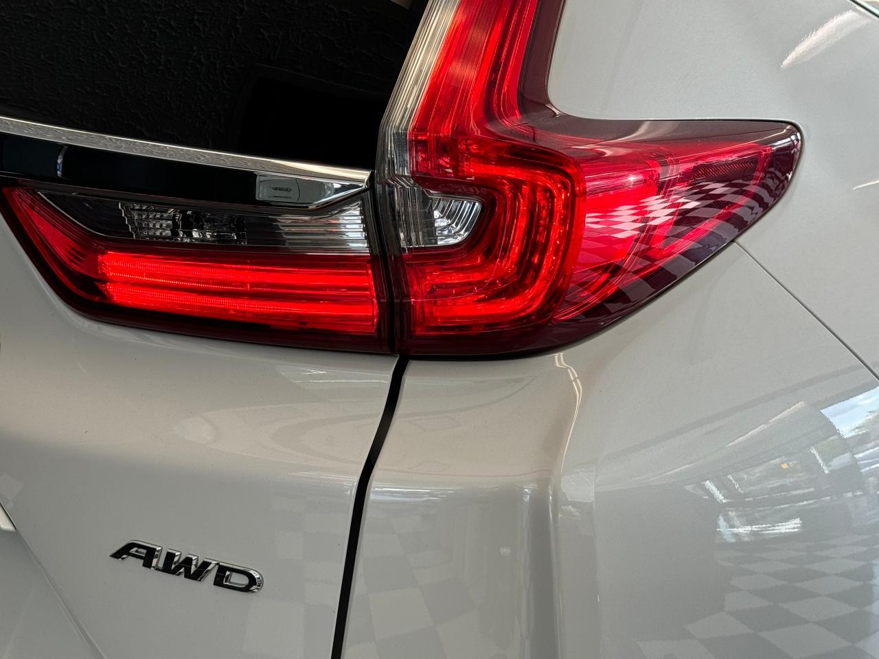 2019 Honda CR-V LX AWD LIKE NEW+New Tires+Honda Sense+CLEAN CARFAX - Photo #59
