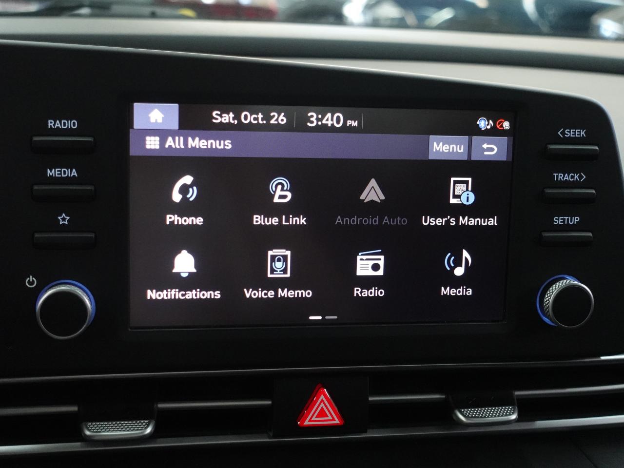 2022 Hyundai Elantra PREFERRED | Sun&Tech Pkg | Heated Seats | CarPlay
