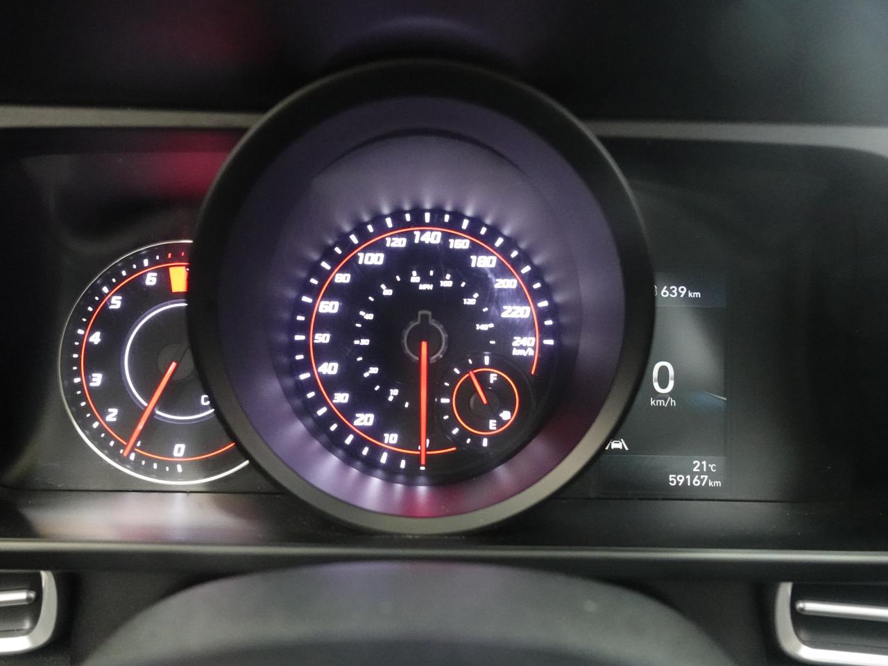 2022 Hyundai Elantra PREFERRED | Sun&Tech Pkg | Heated Seats | CarPlay