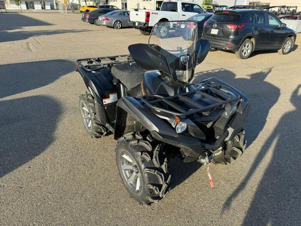 2022 Yamaha Grizzly 700 EPS SE $103 B/W - Photo #3