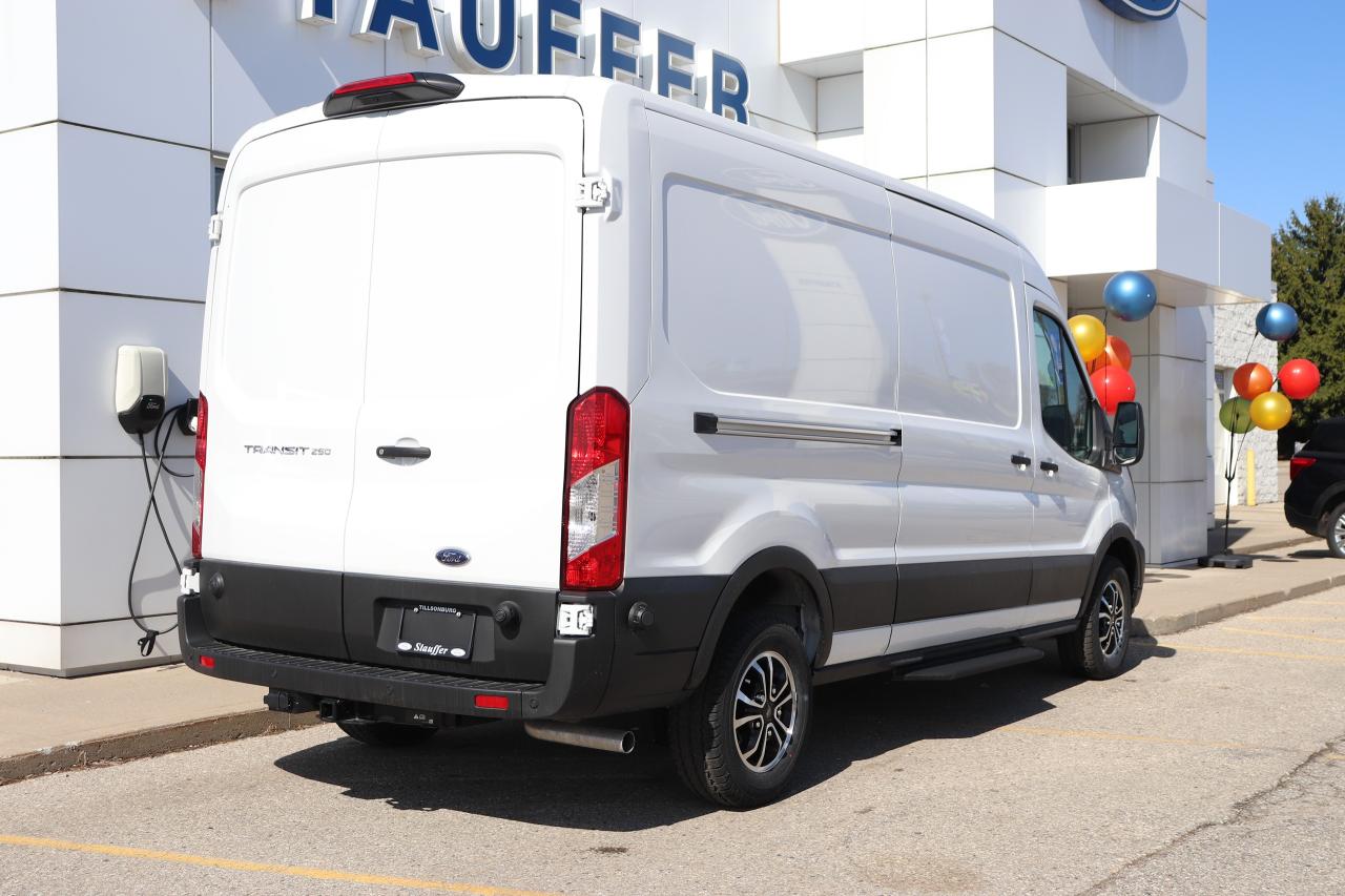 2024 Ford Transit Cargo Van BASE T-250 148 Med Rf 9070 GVWR RWD Photo5