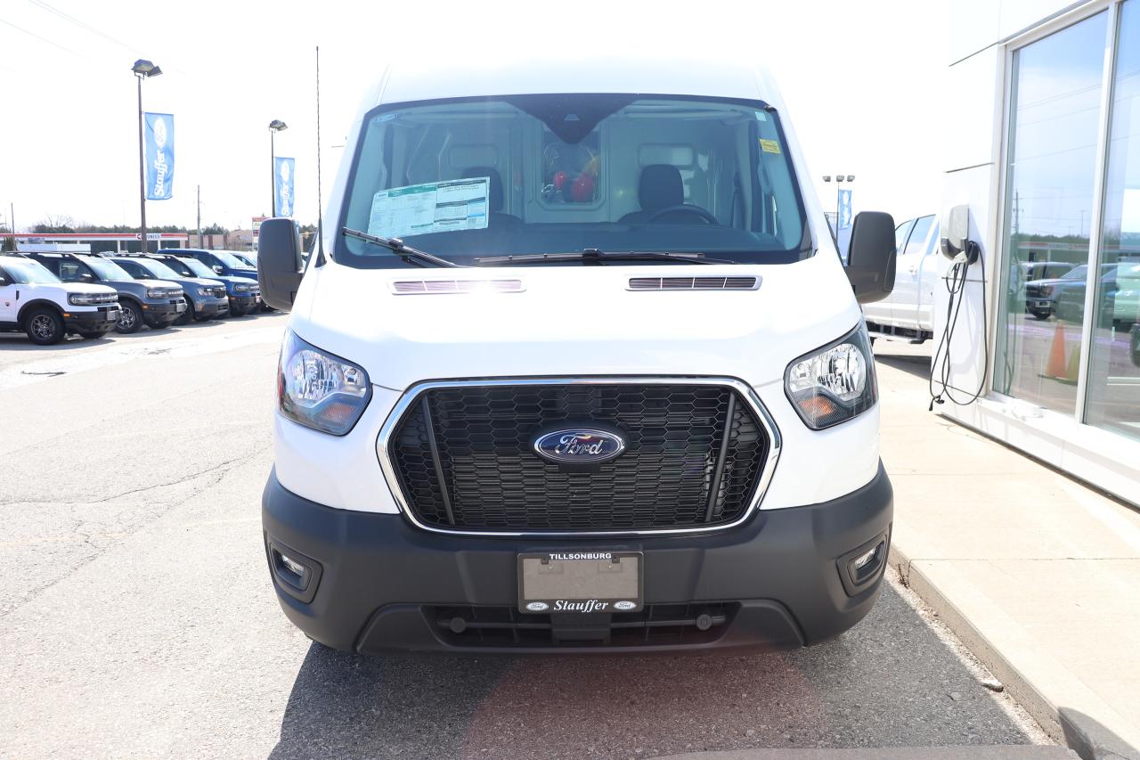 2024 Ford Transit Cargo Van BASE T-250 148 Med Rf 9070 GVWR RWD Photo5
