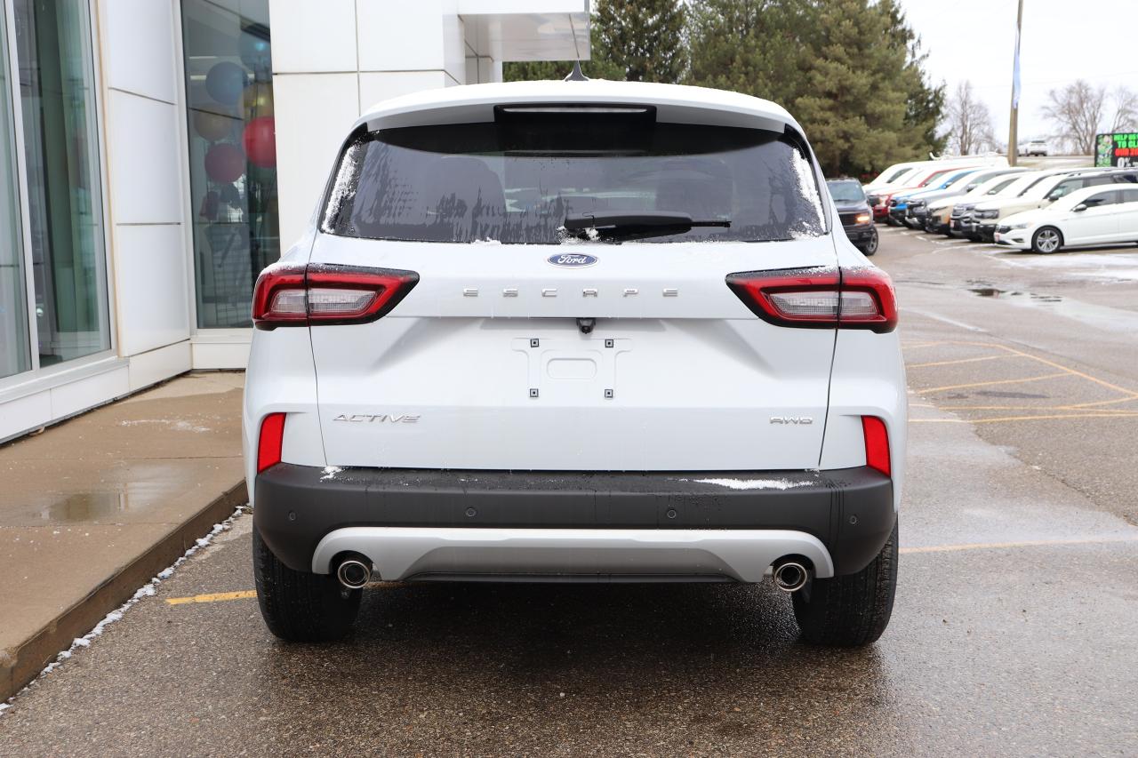 2025 Ford Escape Active AWD Photo